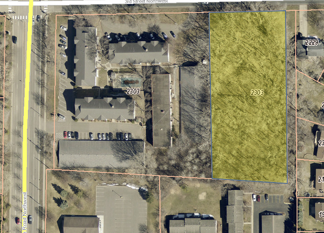Property at 2303 3rd St NW, New Brighton, MN 55112