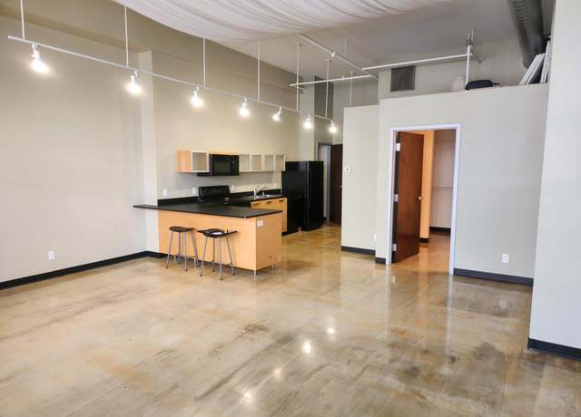Property at 350 Saint Peter St #411, Saint Paul, MN 55102, 1 bath