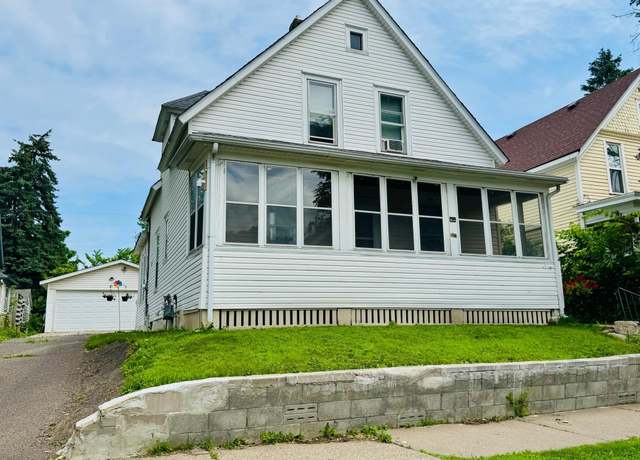 Property at 371 Sherburne Ave, Saint Paul, MN 55103, 4 beds, 3 baths