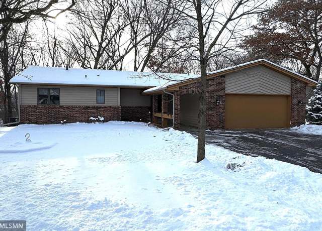 Property at 31 Ridge Rd, Circle Pines, MN 55014, 4 beds, 3 baths