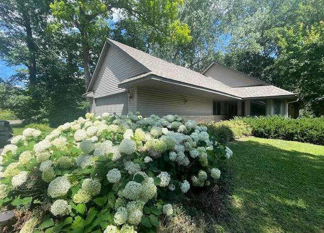Property at 15153 Cates Lake Dr, Prior Lake, MN 55372, 3 beds, 3 baths