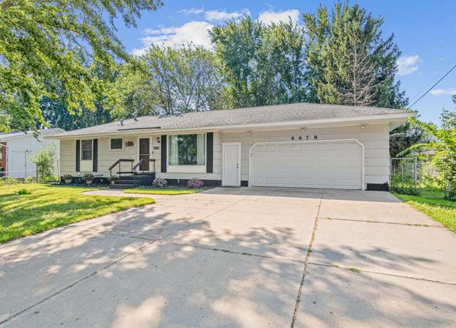 Property at 6678 166th St W, Lakeville, MN 55068, 2 beds, 2 baths