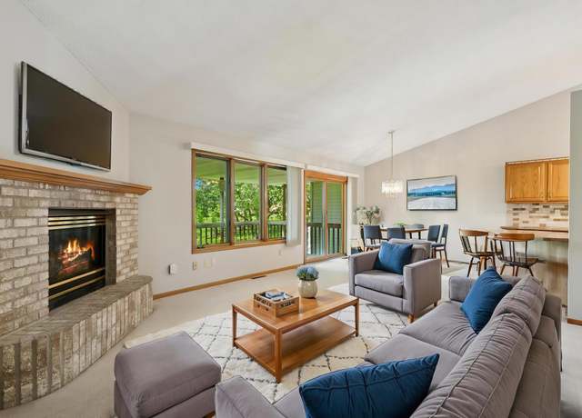 Property at 2558 75th St E, Inver Grove Heights, MN 55076, 2 beds, 2 baths