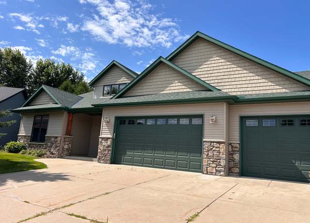 Property at 1108 Oak Pond Dr, Sartell, MN 56377, 3 beds, 3 baths