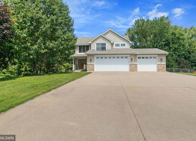 Property at 2119 13th Ave E, North Saint Paul, MN 55109, 4 beds, 4 baths
