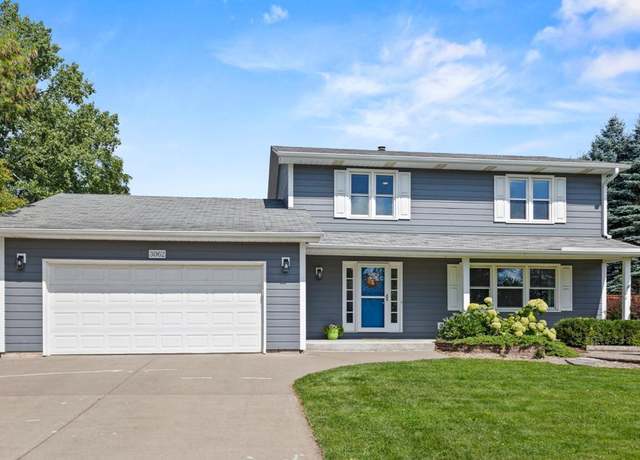 Property at 3062 Camelot Cir, Woodbury, MN 55125, 3 beds, 4 baths