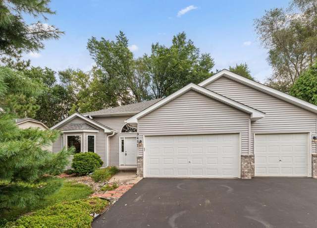 Property at 9457 Hames Ave S, Cottage Grove, MN 55016, 3 beds, 2 baths