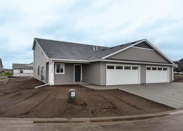 Property at 1150 Eagle Ln, Wabasha, MN 55981, 3 beds, 3 baths