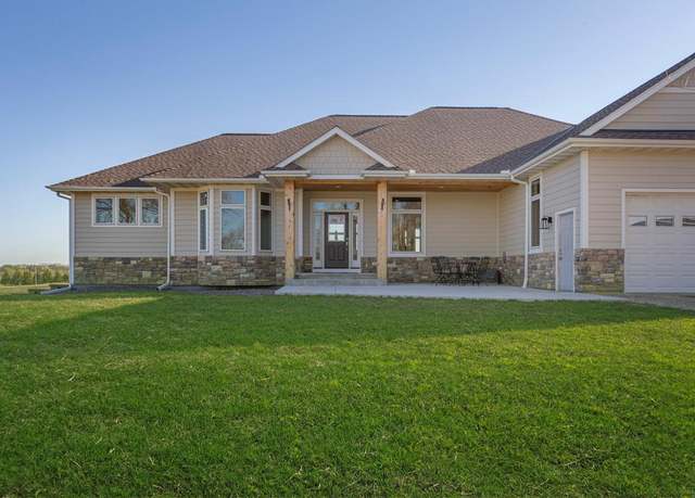 Property at 6570 Chester Ave, Webster Twp, MN 55057, 5 beds, 5 baths
