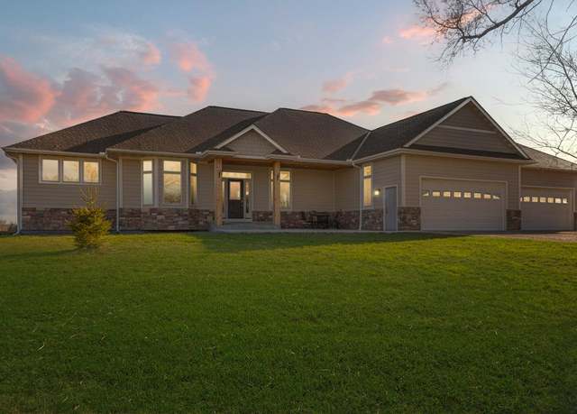 Property at 6570 Chester Ave, Webster Twp, MN 55057, 5 beds, 5 baths