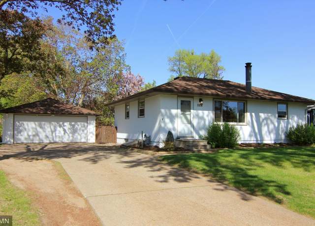 Property at 1104 Greystone Ave N, Oakdale, MN 55128, 4 beds, 2 baths