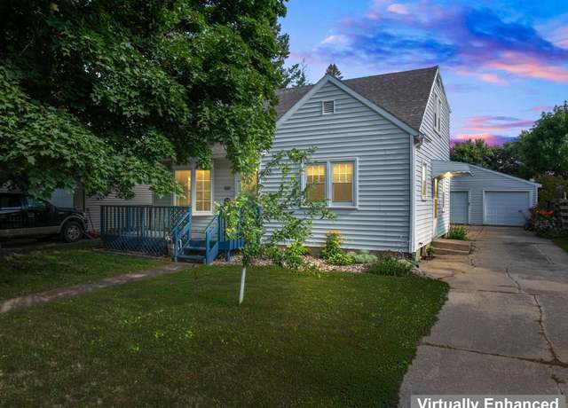 Property at 1707 3rd Ave SE, Austin, MN 55912, 3 beds, 2 baths