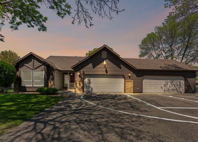Property at 2173 Onyx Dr, Shakopee, MN 55379, 3 beds, 3 baths