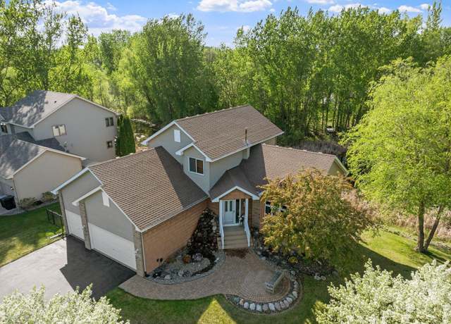 Property at 5390 157th St N, Hugo, MN 55038, 4 beds, 4 baths