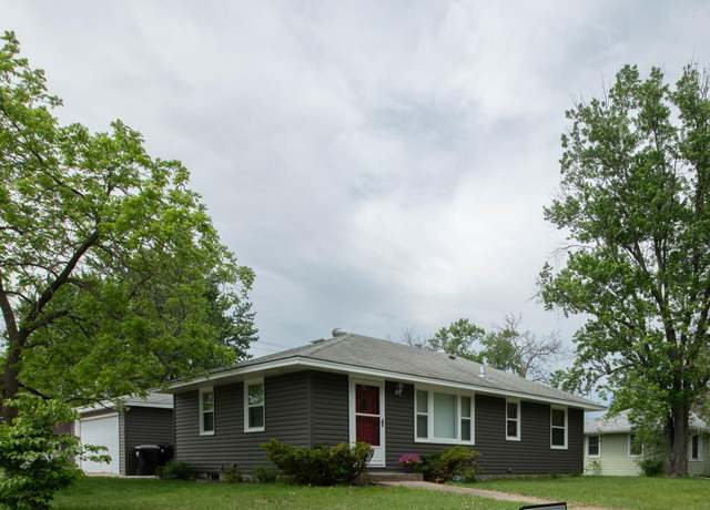 Property at 600 115th Ave NW, Coon Rapids, MN 55448, 4 beds, 2 baths