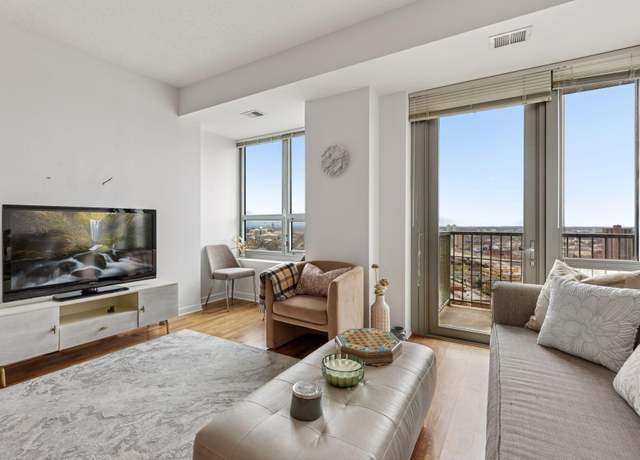 Property at 929 Portland Ave #2209, Minneapolis, MN 55404, 1 bed, 2 baths