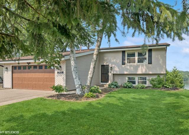 Property at 2952 Center Rd SW, Prior Lake, MN 55372, 3 beds, 2 baths