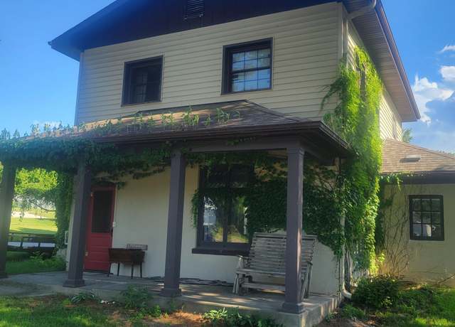 Property at 301 Kirkwood St E, Lanesboro, MN 55949, 2 beds, 2 baths