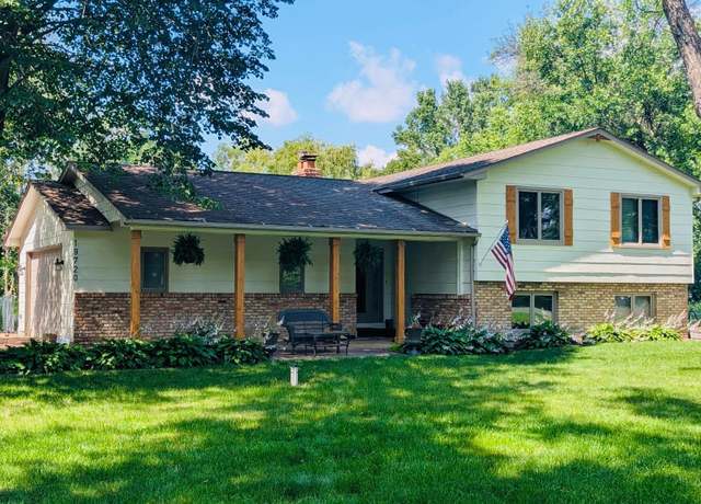 Property at 19720 Jackie Ln, Corcoran, MN 55374, 4 beds, 2 baths