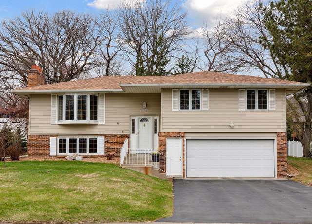Property at 1768 18th Ave NW, New Brighton, MN 55112, 4 beds, 3 baths