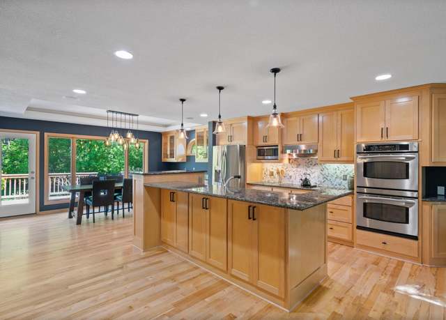 Property at 9610 28th Ave N, Plymouth, MN 55441, 4 beds, 4 baths