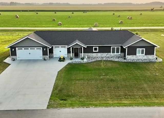 Property at 319 5 St NW, Ulen, MN 56585, 3 beds, 3 baths