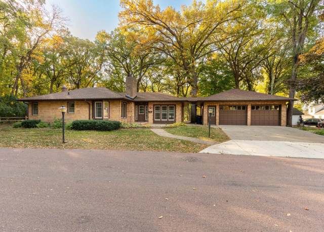 Property at 808 E Glenway St, Fergus Falls, MN 56537, 3 beds, 2 baths