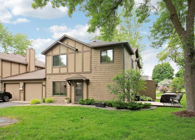 Property at 11594 Scotch Pine Ct, Eden Prairie, MN 55344, 2 beds, 2 baths