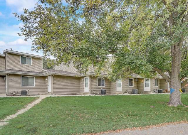 Photo of 734 9th Ave S, Hopkins, MN 55343