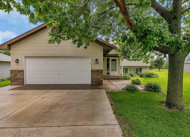 Property at 1294 Stone Ridge Rd, Sauk Rapids, MN 56379, 3 beds, 2 baths