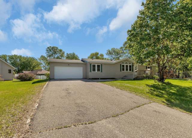Property at 3209 3rd Ave NW, Willmar, MN 56201, 5 beds, 3 baths