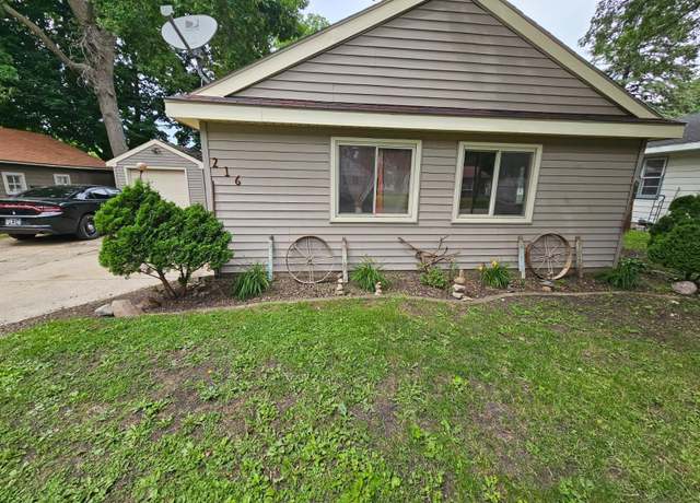 Property at 216 Hobart St, Owatonna, MN 55060, 2 beds, 1 bath