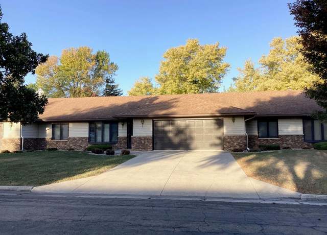 Property at 1823 Lakewood Ave, Albert Lea, MN 56007, 2 beds, 2 baths