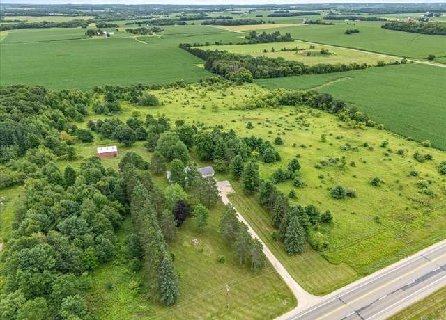 Property at 1735 Highway 63, Emerald Twp, WI 54017, 5 beds, 2 baths