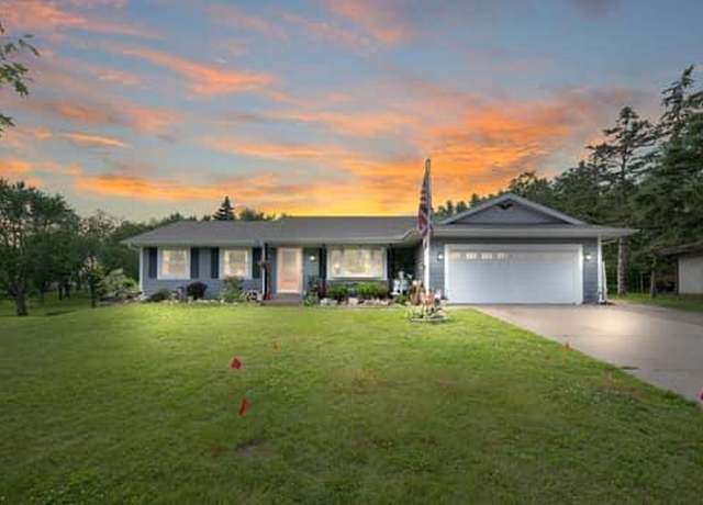 Property at 8084 Ivywood Ave S, Cottage Grove, MN 55016, 5 beds, 3 baths