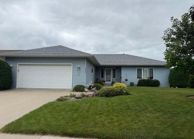 Property at 3632 Ironwood Ct SW, Rochester, MN 55902, 4 beds, 3 baths