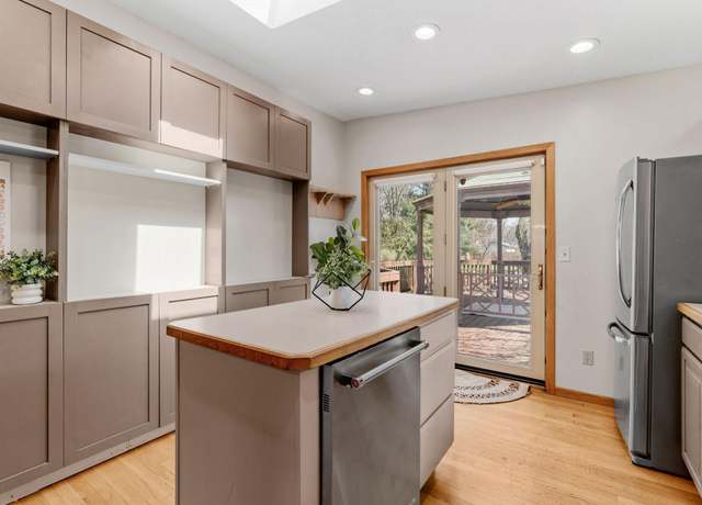 Property at 8011 Long Lake Rd, Mounds View, MN 55112, 3 beds, 2 baths