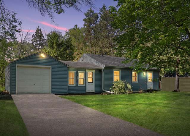 Property at 440 105th Ln NW, Coon Rapids, MN 55448, 2 beds, 1 bath