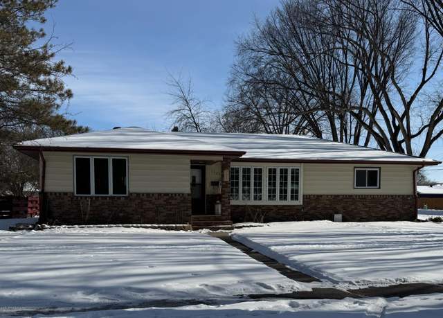 Property at 1320 16th St S, Moorhead, MN 56560, 5 beds, 2 baths