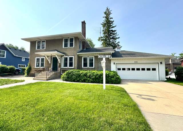 Property at 102 Lakeshore Dr, Stewartville, MN 55976, 3 beds, 3 baths