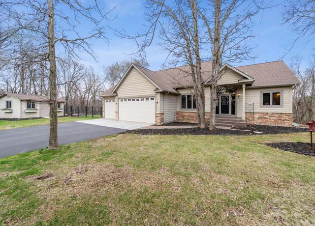 Property at 876 Alex Ln, Hudson Twp, WI 54016, 3 beds, 3 baths