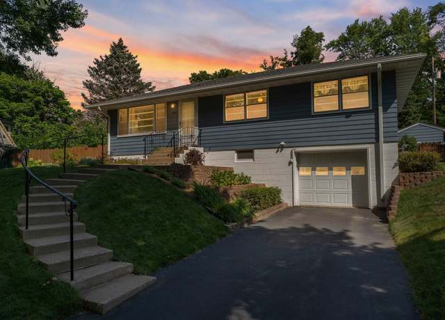 Property at 463 Eldridge Ave W, Roseville, MN 55113, 3 beds, 2 baths