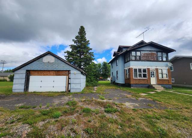 Property at 1609 2nd St W, Eveleth, MN 55734, 5 beds, 2 baths