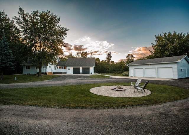 Property at 3306 11th St NE, Austin, MN 55912, 6 beds, 3 baths