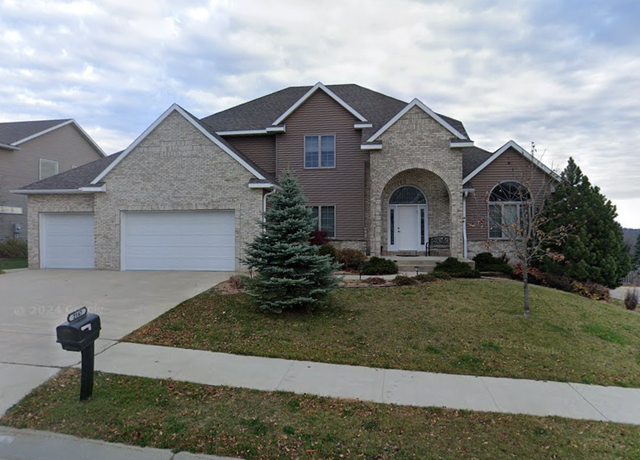Property at 2167 Hill Pl SW, Rochester, MN 55902, 4 beds, 6 baths