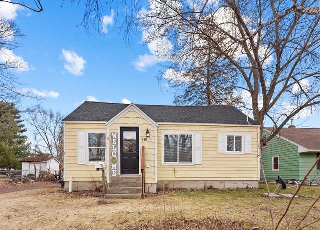 Property at 518 Park St S, Mora, MN 55051, 2 beds, 1 bath