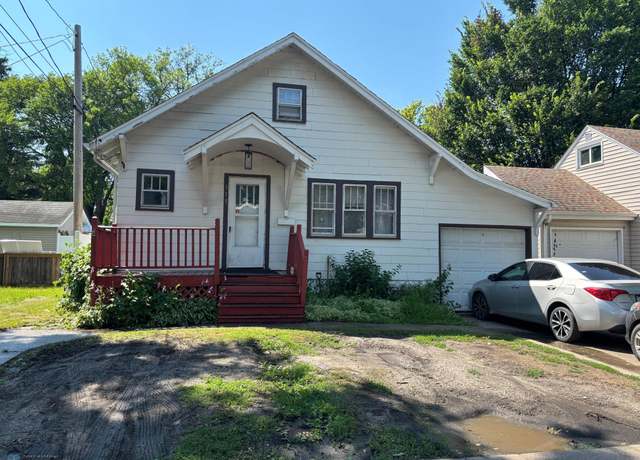 Property at 315 Dudrey Ct, Moorhead, MN 56560, 3 beds, 1 bath