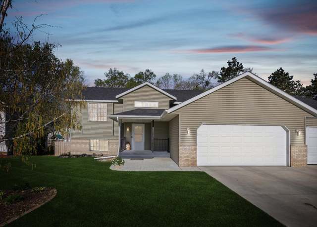 Property at 9613 River Forest Dr, Monticello, MN 55362, 4 beds, 2 baths