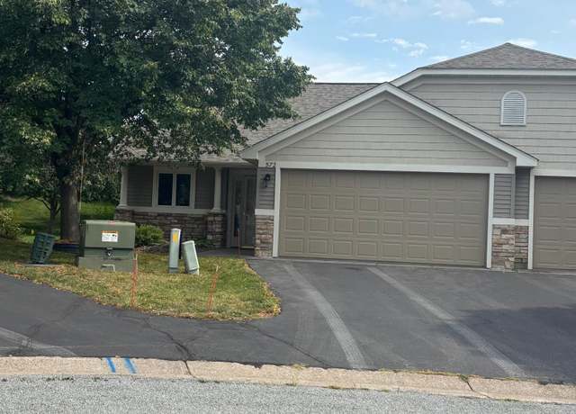 Property at 572 Williamsburg Pl, New Richmond, WI 54017, 2 beds, 2 baths