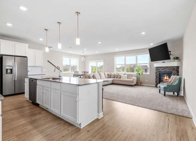 Property at 14520 109th Ave N, Maple Grove, MN 55369, 4 beds, 3 baths